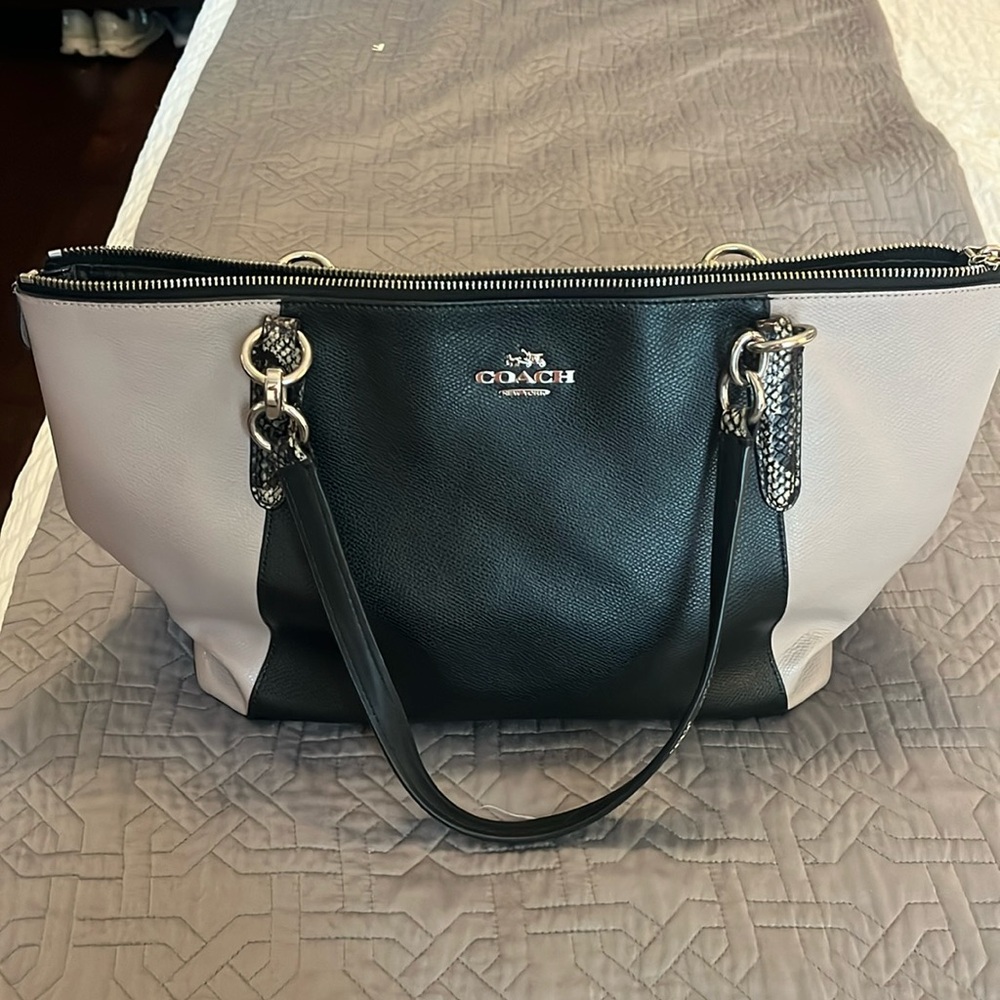Beautiful Coach handbag.